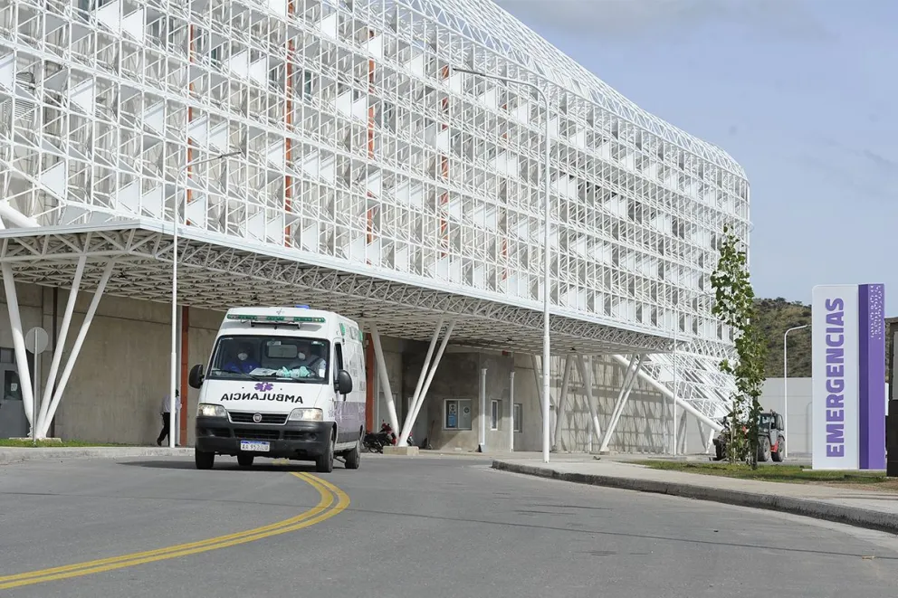 Desde este jueves el Hospital Central “Ramón Carrillo” contará con un centro de hisopados móvil