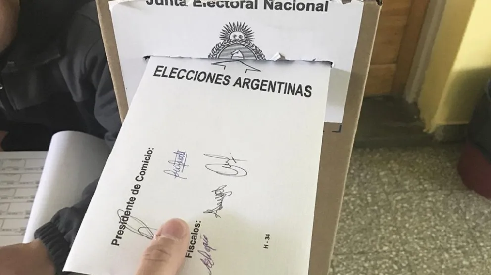 Por mayoría, la Cámara de Senadores aprobó la Ley de Lemas
