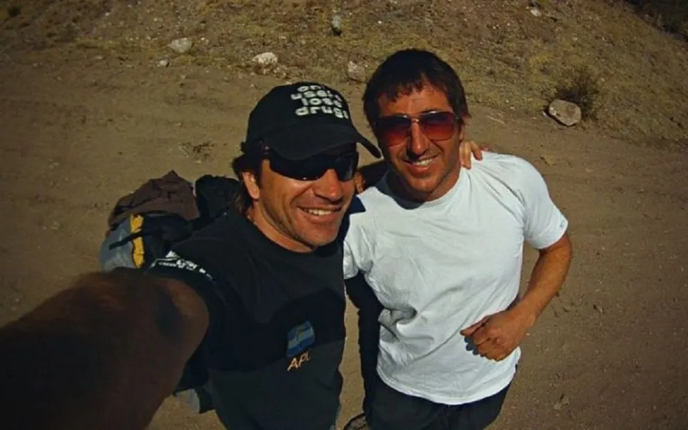 Integrante del Club de Vuelo de la Villa de Merlo se coronó campeón argentino de parapente