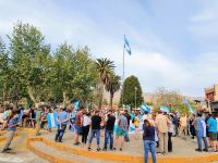 Vecinos de Villa de Merlo se unieron a la marcha del #120 Vecinos de Villa de Merlo se unieron a la marcha del #120