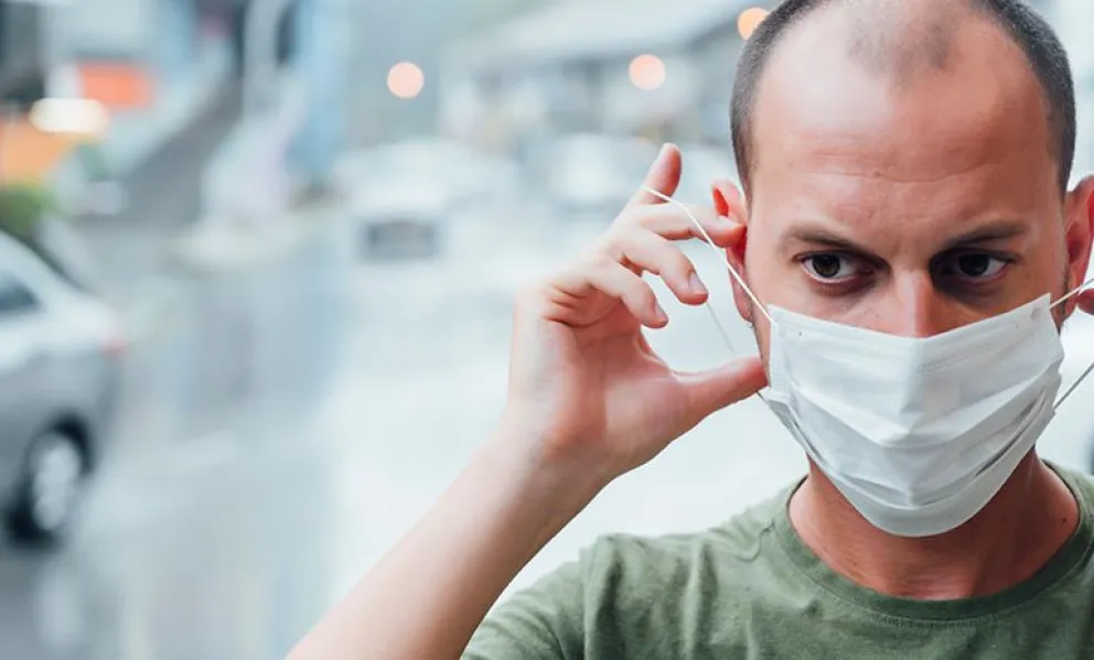 La pandemia aceleró el envejecimiento cerebral incluso en personas no infectadas, según un estudio. 