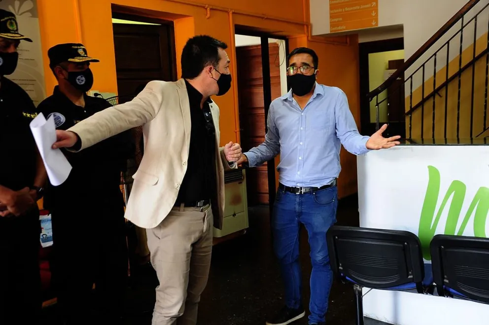 Álvarez Pinto: " no voy a permitir que nos vengan a avasallar a la casa de todos los merlinos"