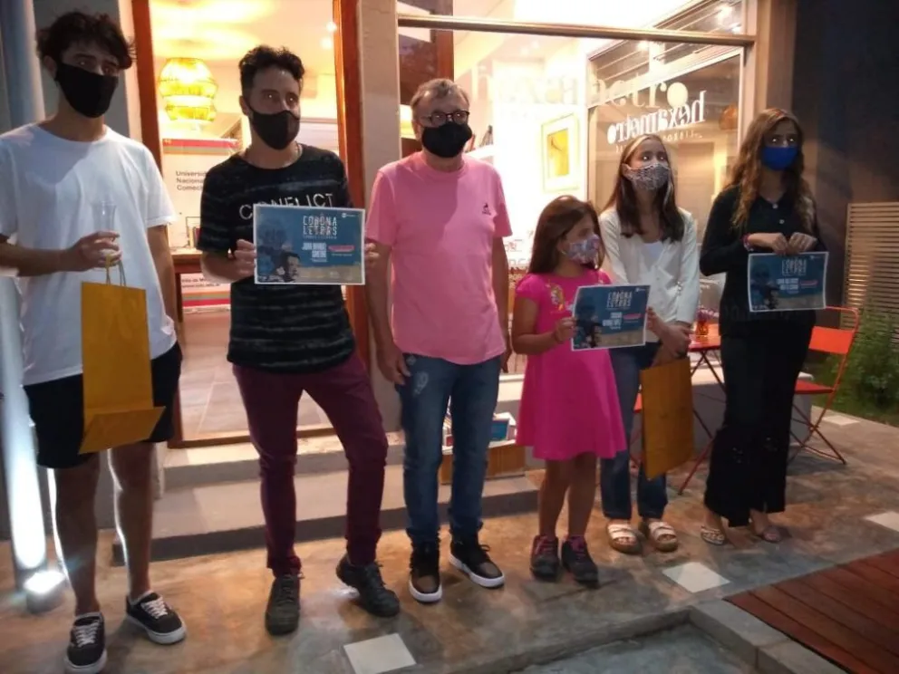 Los “campeones literarios” del Coronaletras recibieron sus premios