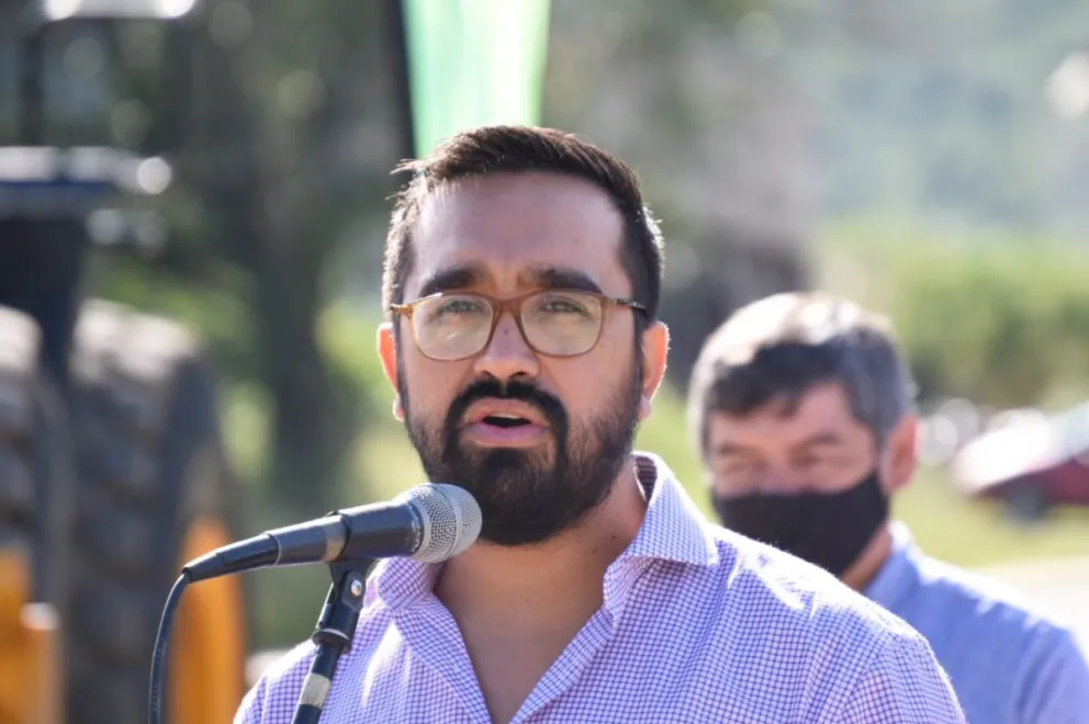Alvarez Pinto no quiere sorpresas y prepara una “lista oficial”