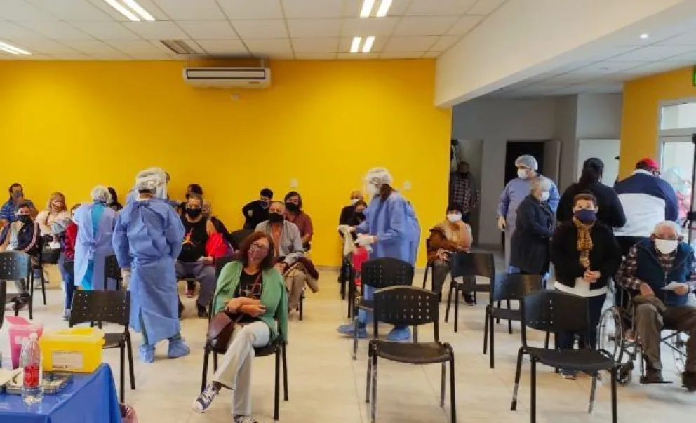 Hospital Madre Catalina: sigue la campaña de vacunación