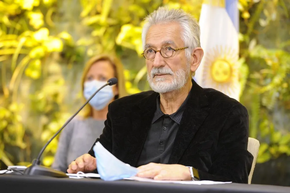 Rodríguez Saá: “No vamos a fomentar la grieta, de la pandemia saldremos juntos y mejores”