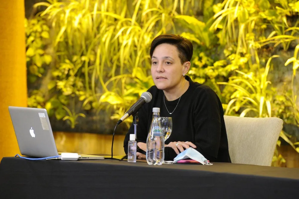 Salieron a hacer las compras con COVID