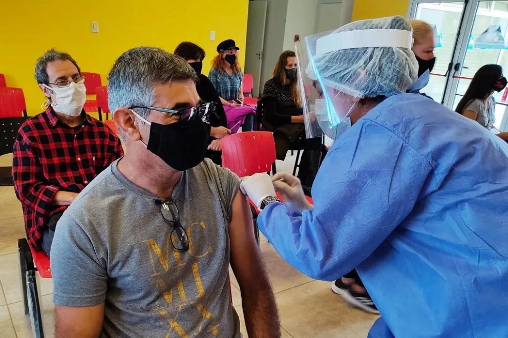 Coronavirus: convocaron a 600 personas para vacunarse en Villa de Merlo