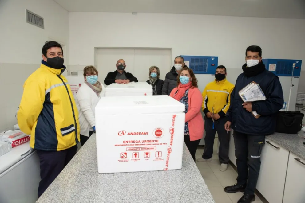 Llegaron este sábado a Villa Mercedes 5.100 dosis de la vacuna Sputnik V