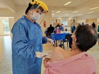 Vacunación récord en el hospital Madre Catalina