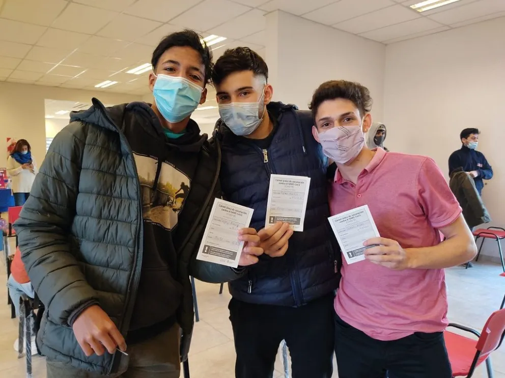 Hoy se vacunará a cerca de 8 mil personas